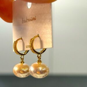 Gold Pearl Hoop Earrings